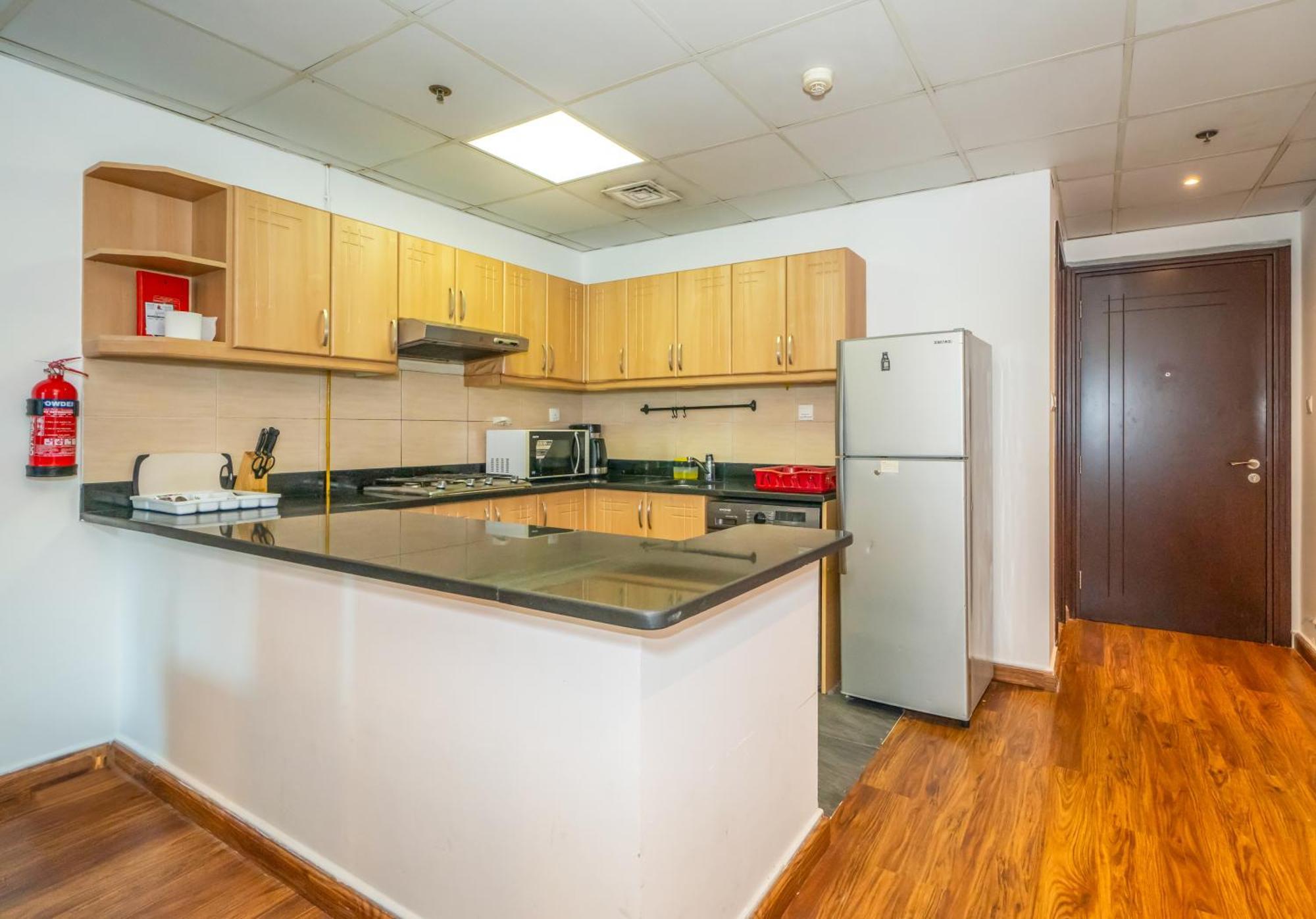 Live spacious 3BR apartment all En Suite&Balcony Dubái Exterior foto