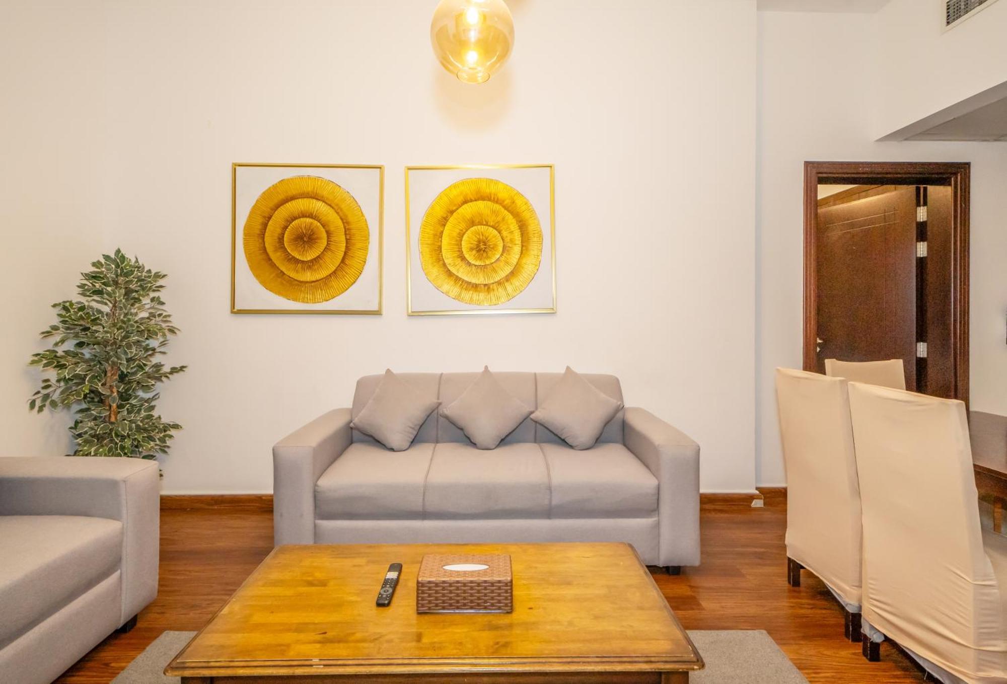 Live spacious 3BR apartment all En Suite&Balcony Dubái Exterior foto